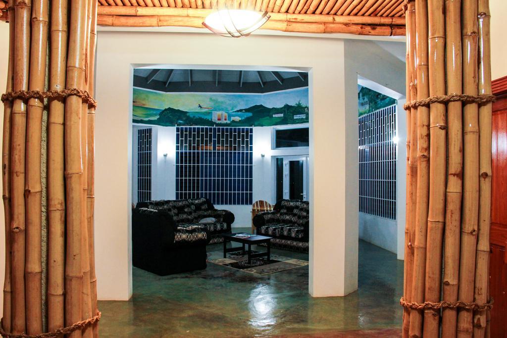 Sunshine Lodge: Your Home Away From Home Montego Bay Dış mekan fotoğraf