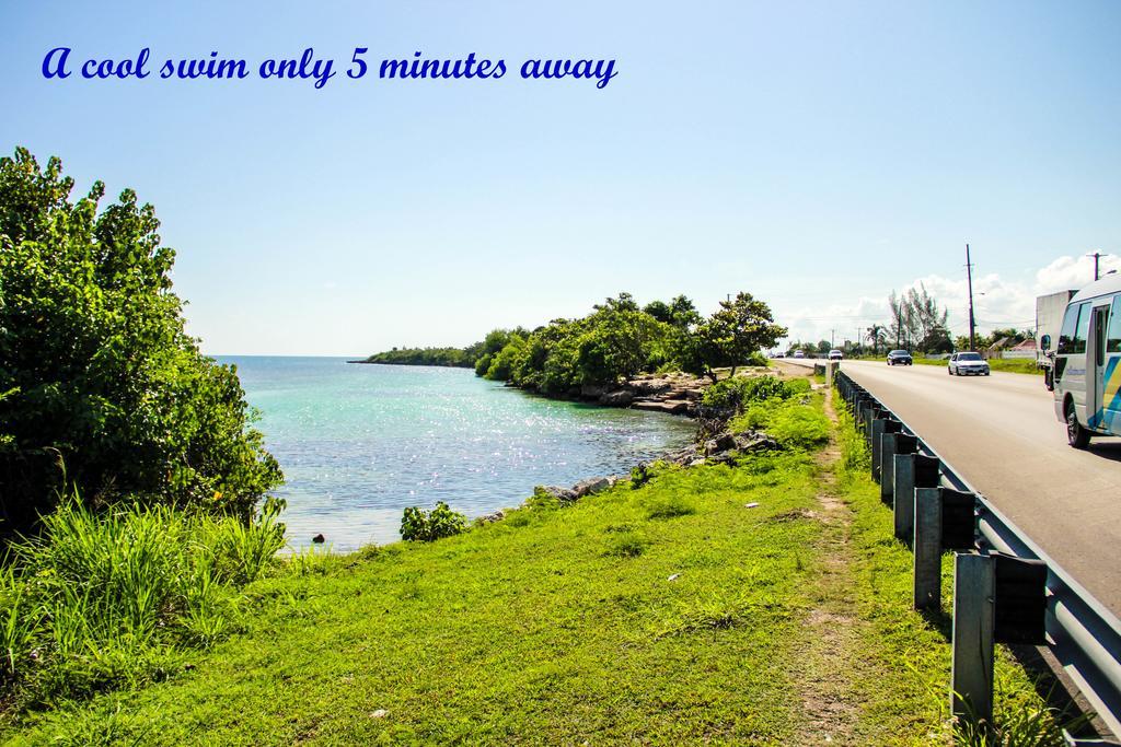 Sunshine Lodge: Your Home Away From Home Montego Bay Dış mekan fotoğraf