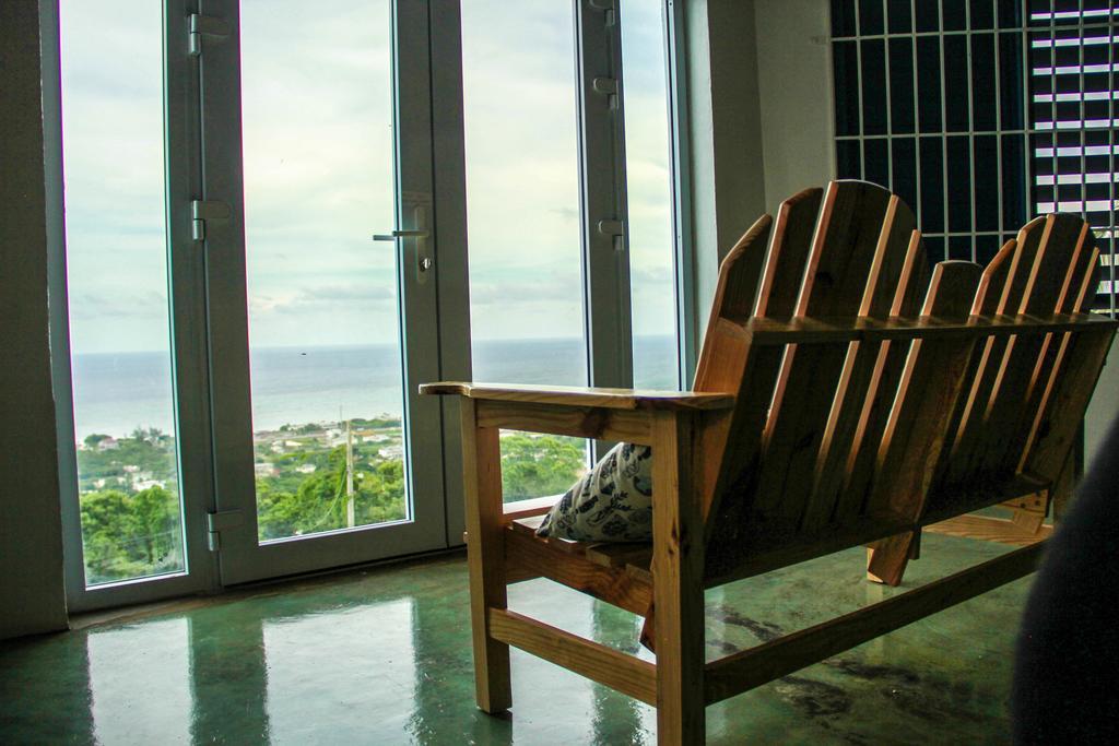 Sunshine Lodge: Your Home Away From Home Montego Bay Dış mekan fotoğraf